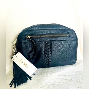 NWT Le Miel Vegan Leather Black Shoulder/Crossbody bag.